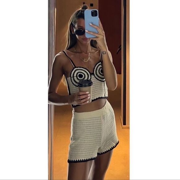 Zara blogger favorite crochet corset top - Picture 5 of 10